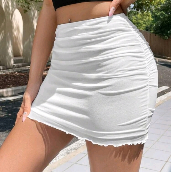 Valentine's Day Women Mesh Flocked Heart Mini Skirt Valentine Day - Picture 4 of 4